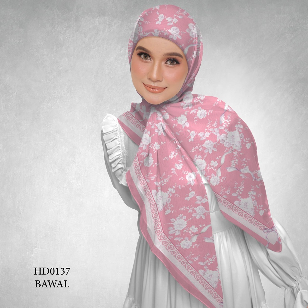 Tudung Bawal (Square Hijab) in HD0137