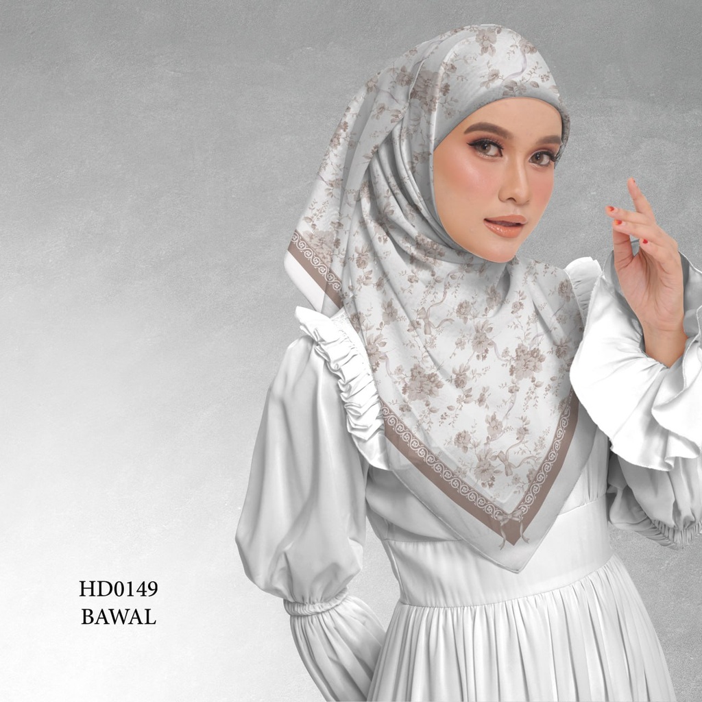 Tudung Bawal (Square Hijab) in HD0149