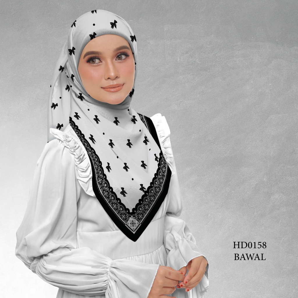 Tudung Bawal (Square Hijab) in HD0158